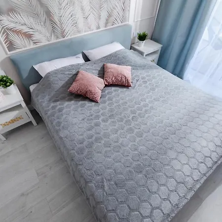 Liliowy By Major Domus Club