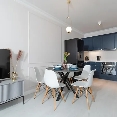 Liliowy By Major Domus Club Dziwnów