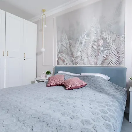 Liliowy By Major Domus Club * Дзивнув