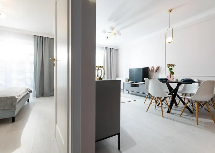 Liliowy By Major Domus Club