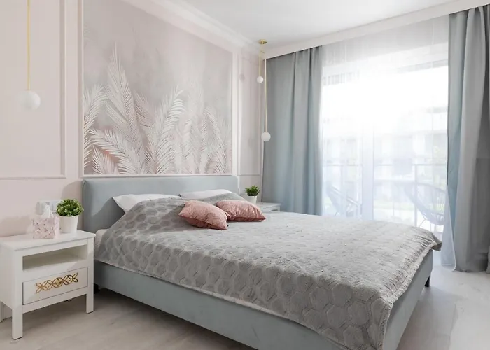 Liliowy By Major Domus Club *